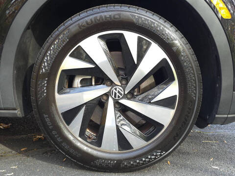 2023 Volkswagen ID.4 Pro