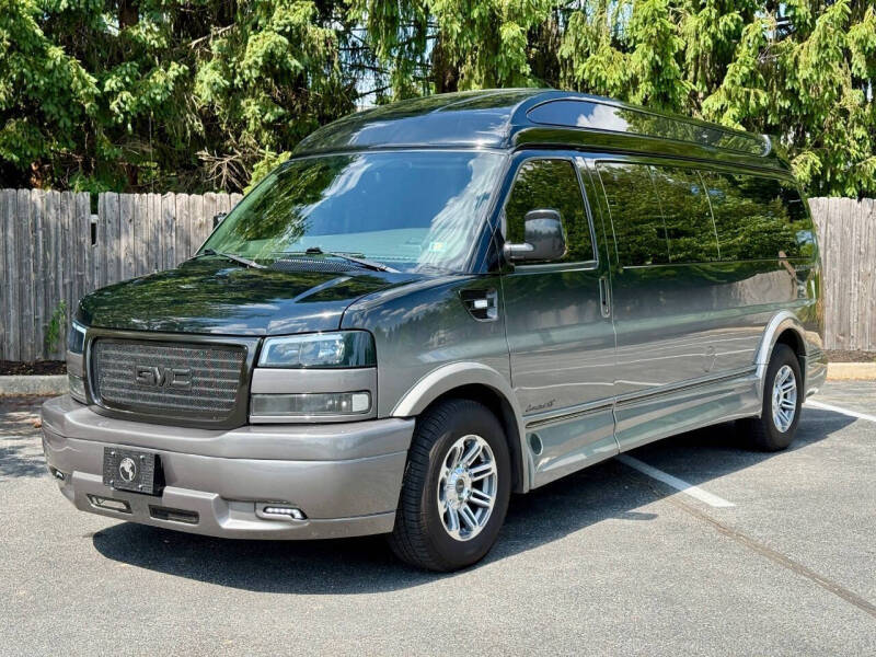 2020 GMC Savana 2500