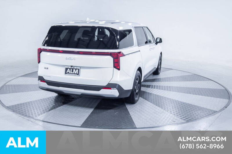 2025 Kia Carnival LXS
