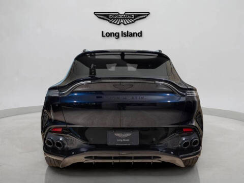 2025 Aston Martin DBX 707