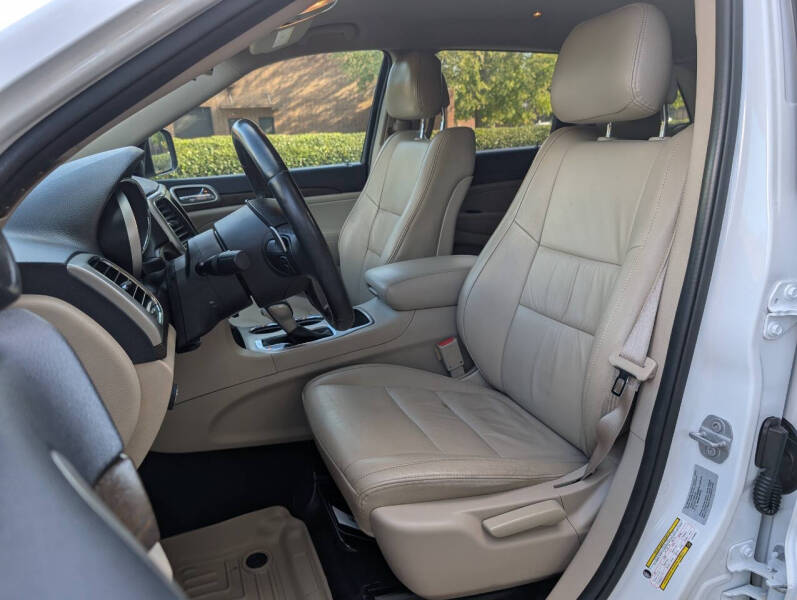 2016 Jeep Grand Cherokee Laredo