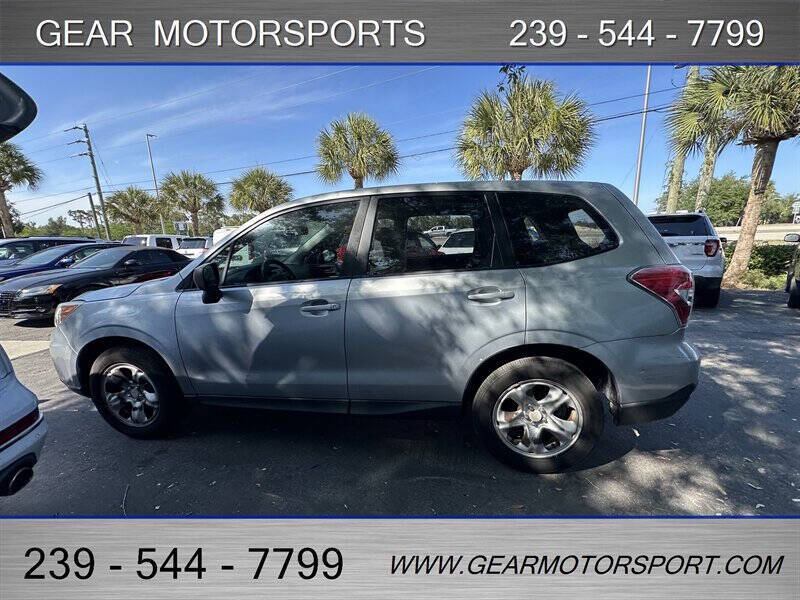 2016 Subaru Forester 2.5i