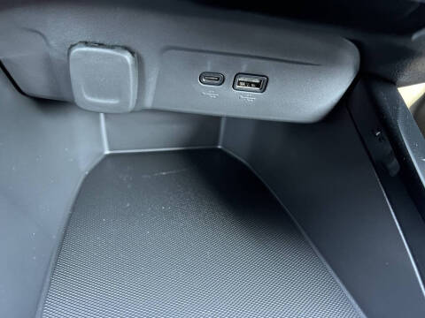 2025 Chevrolet Trax RS