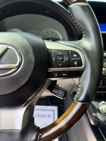 2017 Lexus ES 350
