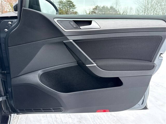 2017 Volkswagen Golf