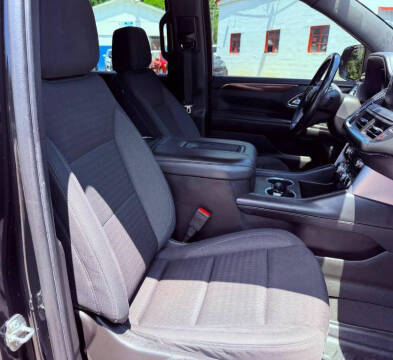 2022 GMC Yukon SLE
