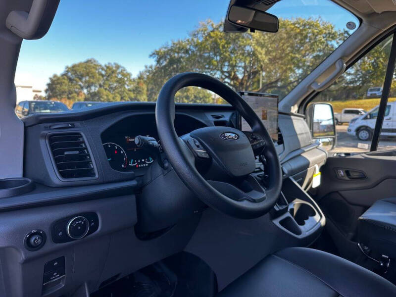 2025 Ford Transit
