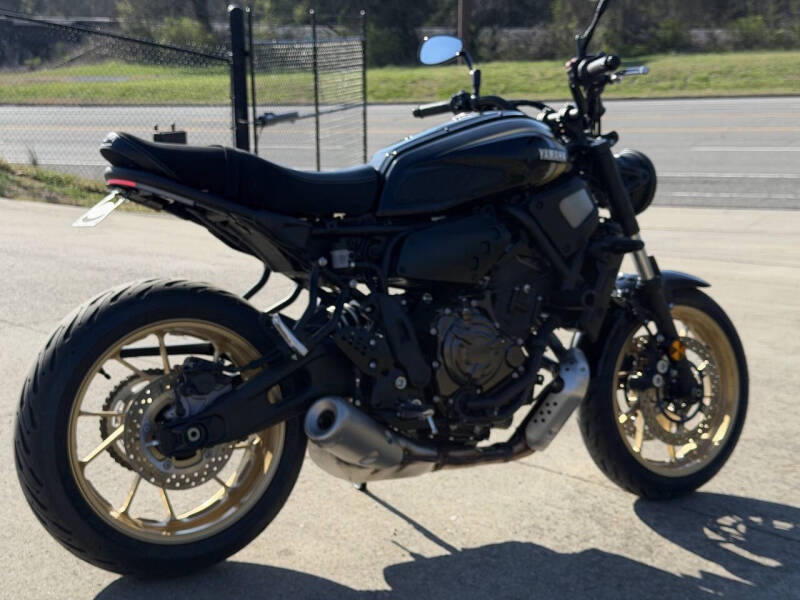 2023 Yamaha xsr 700