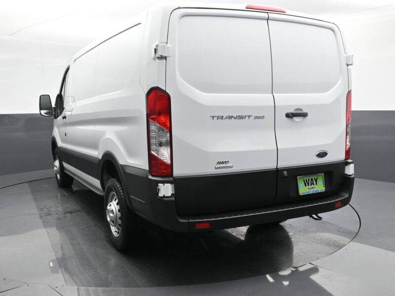 2025 Ford Transit