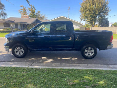 2021 RAM 1500 Classic SLT