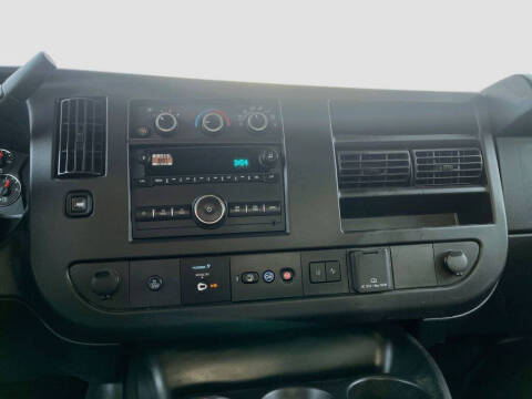 2024 Chevrolet Express 2500
