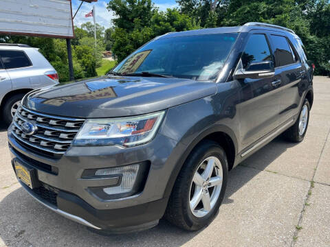 2017 Ford Explorer for sale at Town and Country Auto Sales in Jefferson City MO