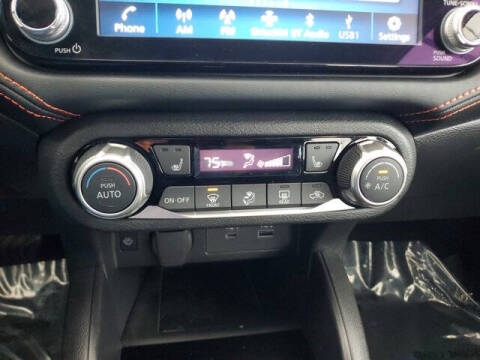 2023 Nissan Versa SR