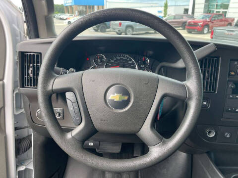 2023 Chevrolet Express 2500