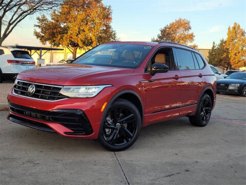 2024 Volkswagen Tiguan for sale at HILEY MAZDA VOLKSWAGEN of ARLINGTON in Arlington TX
