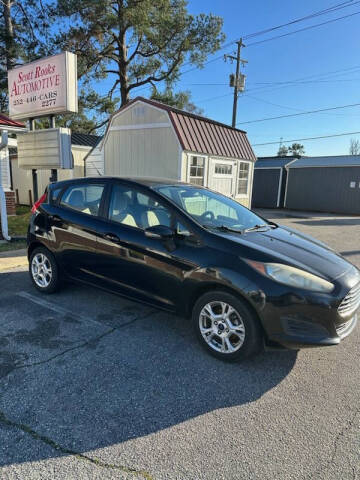2016 Ford Fiesta SE
