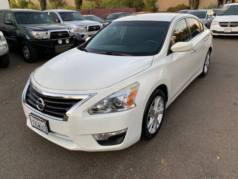 2014 Nissan Altima for sale at C. H. Auto Sales in Citrus Heights CA