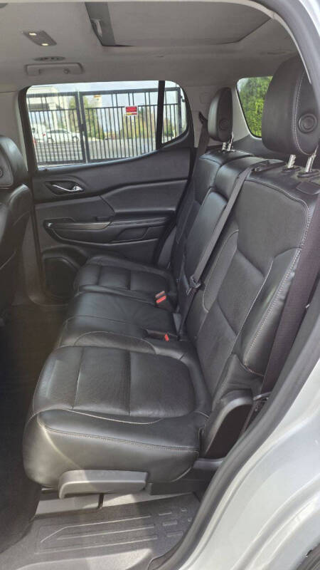 2017 GMC Acadia SLT-2