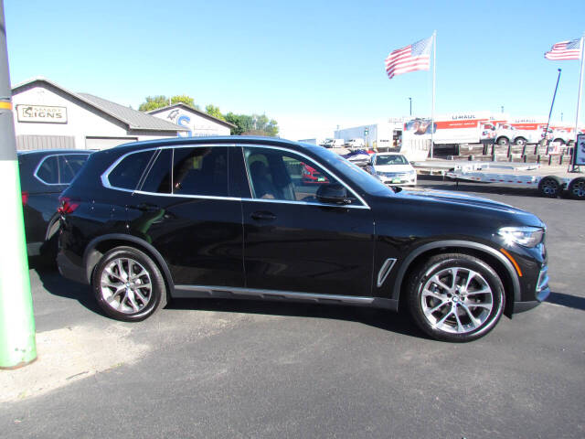 2021 BMW X5 for sale at Car Smart Of St. Cloud in Saint Cloud, MN