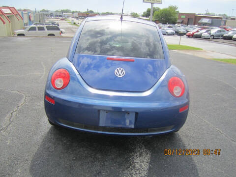 2008 Volkswagen New Beetle S
