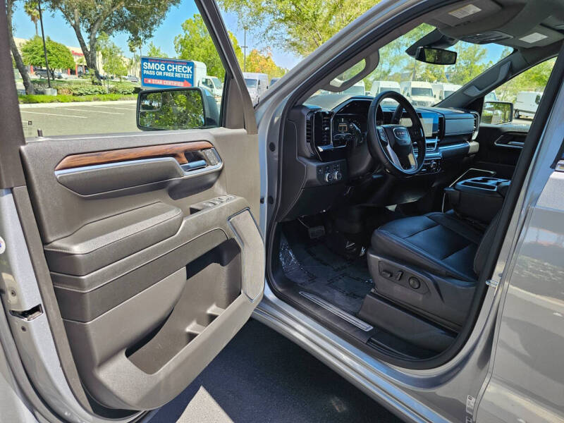 2024 GMC Sierra 1500