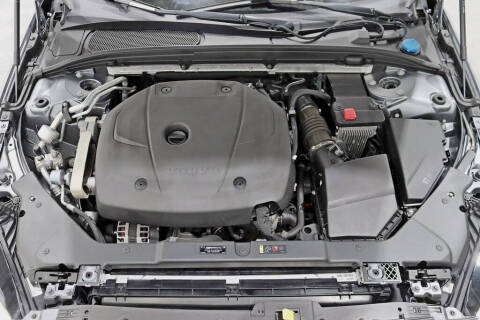 2019 Volvo S60 T6 R-Design