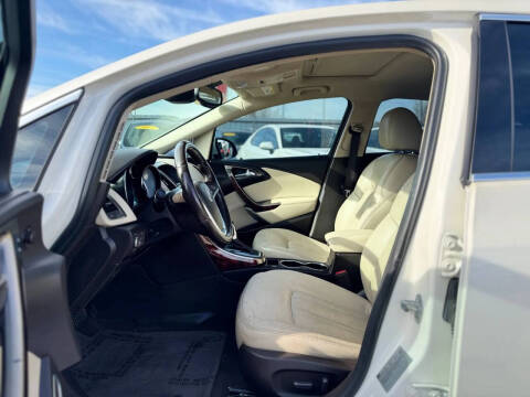 2016 Buick Verano Leather Group