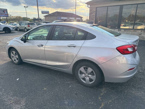 2018 Chevrolet Cruze LS Auto