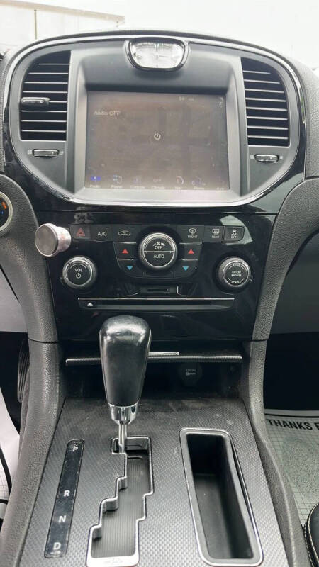 2012 Chrysler 300