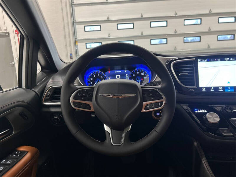 2026 Chrysler Pacifica Pinnacle