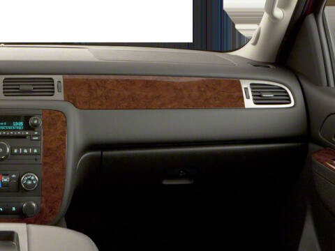 2013 Chevrolet Avalanche LS Black Diamond