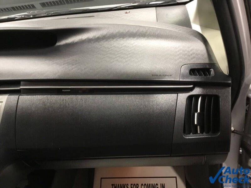 2015 Toyota Prius Three