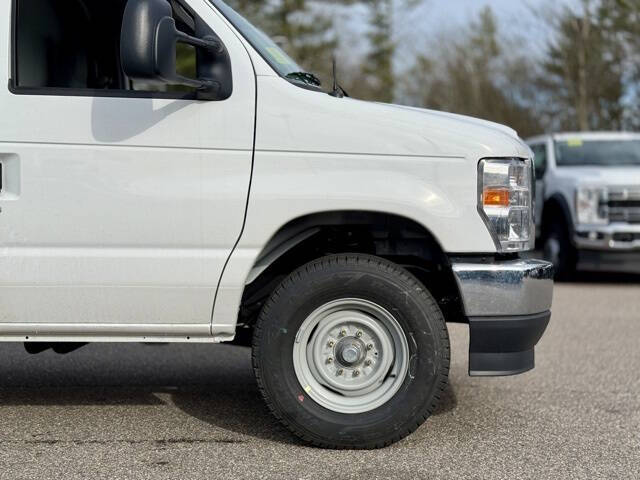 2026 Ford E-Series E-350 SD