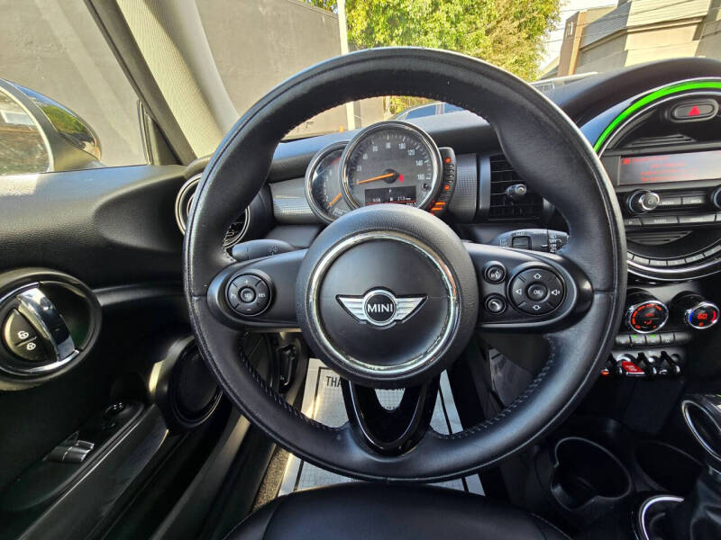 2015 MINI Hardtop 2 Door Cooper