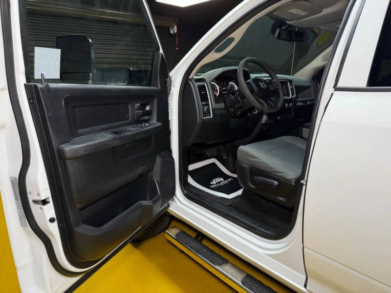 2017 RAM 2500 Tradesman