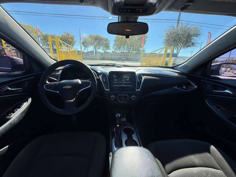 2018 Chevrolet Malibu LS