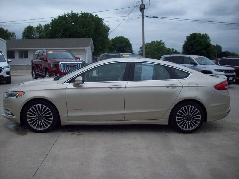 Used 2018 Ford Fusion Hybrid Titanium with VIN 3FA6P0RUXJR141158 for sale in Seneca, KS