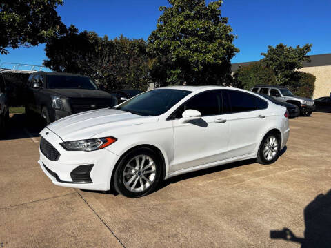 2019 Ford Fusion Hybrid for sale at Car Maverick in Addison TX