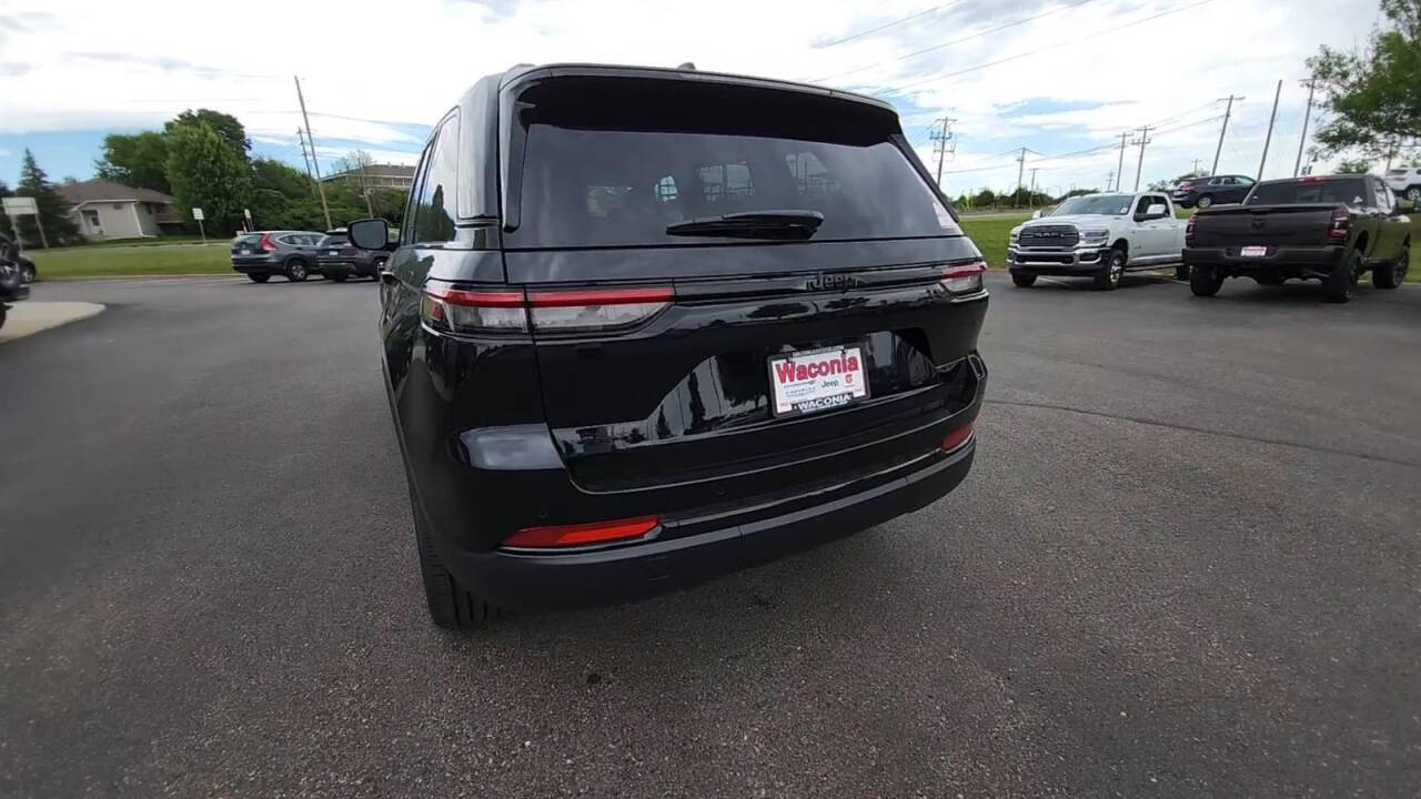 2024 Jeep Grand Cherokee for sale at Victoria Auto Sales in Victoria, MN