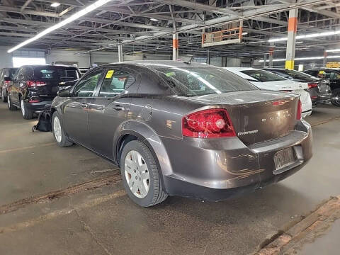 2014 Dodge Avenger SE