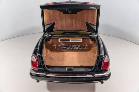 2001 Rolls-Royce Park Ward