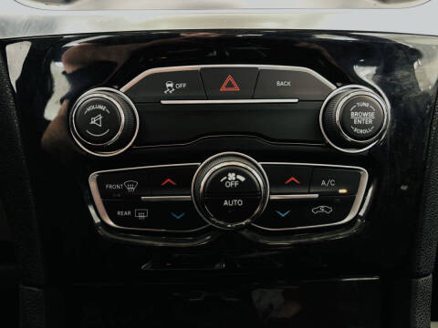 2016 Chrysler 300 C