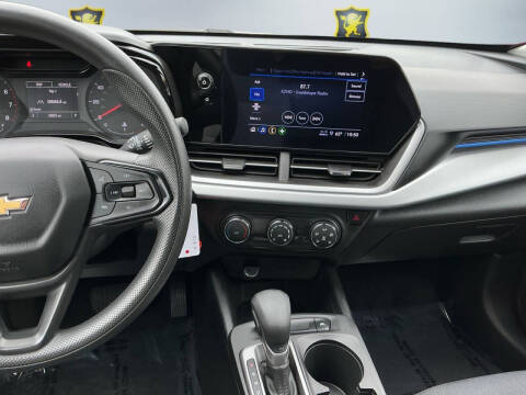 2024 Chevrolet Trax LS