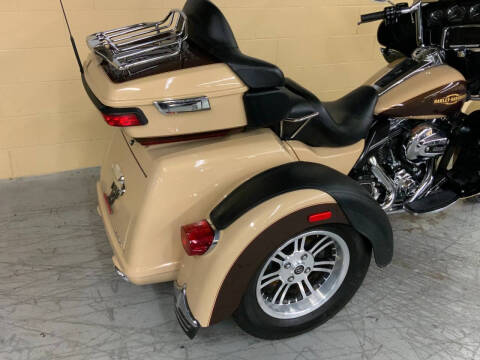 2014 Harley-Davidson FLHTCUTG TRI GLIDE