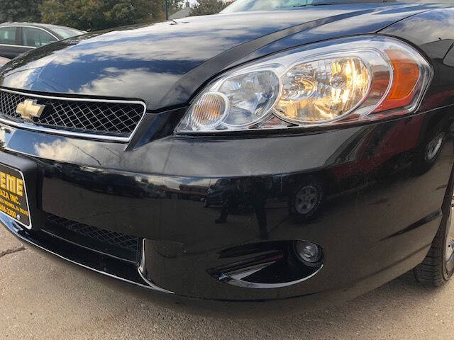 2006 Chevrolet Monte Carlo for sale at Extreme Auto Plaza in Des Moines, IA