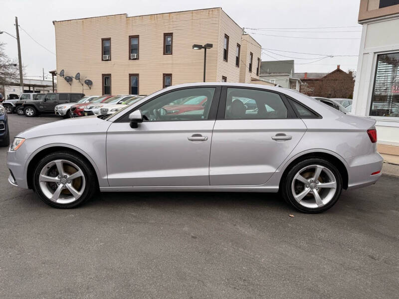 2016 Audi A3 Sedan Premium photo 9