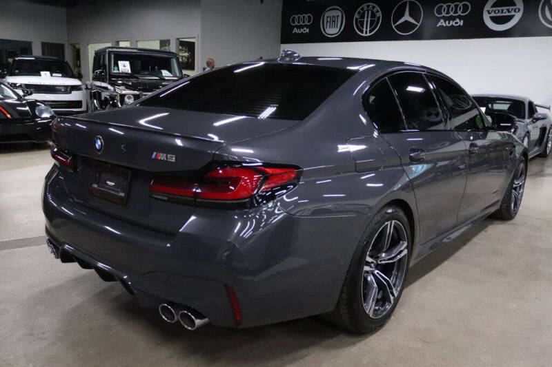 2022 BMW M5