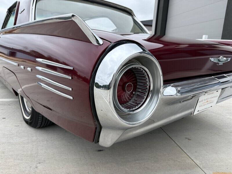 1961 Ford Thunderbird