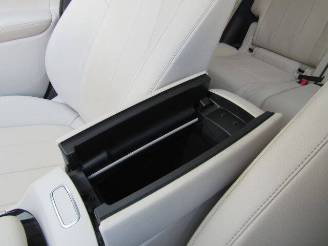 2023 Mercedes-Benz GLB GLB 250