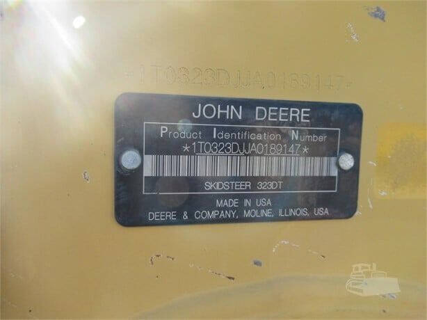 2010 John Deere 323D